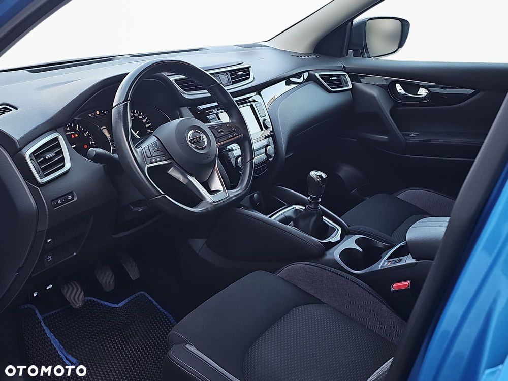 Nissan Qashqai 1.3 DIG-T N-Connecta EU6d - 22