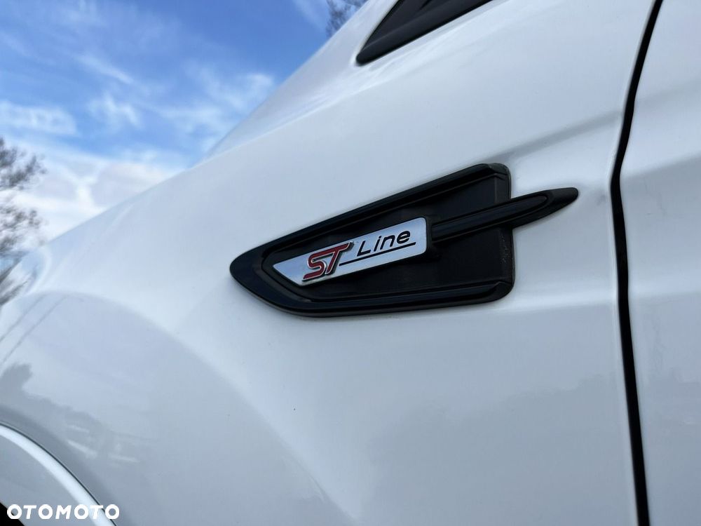 Ford Kuga 1.5 EcoBoost 2x4 ST-Line - 29
