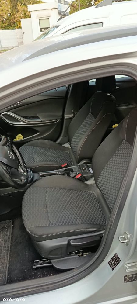 Opel Astra 1.6 CDTI Dynamic - 3