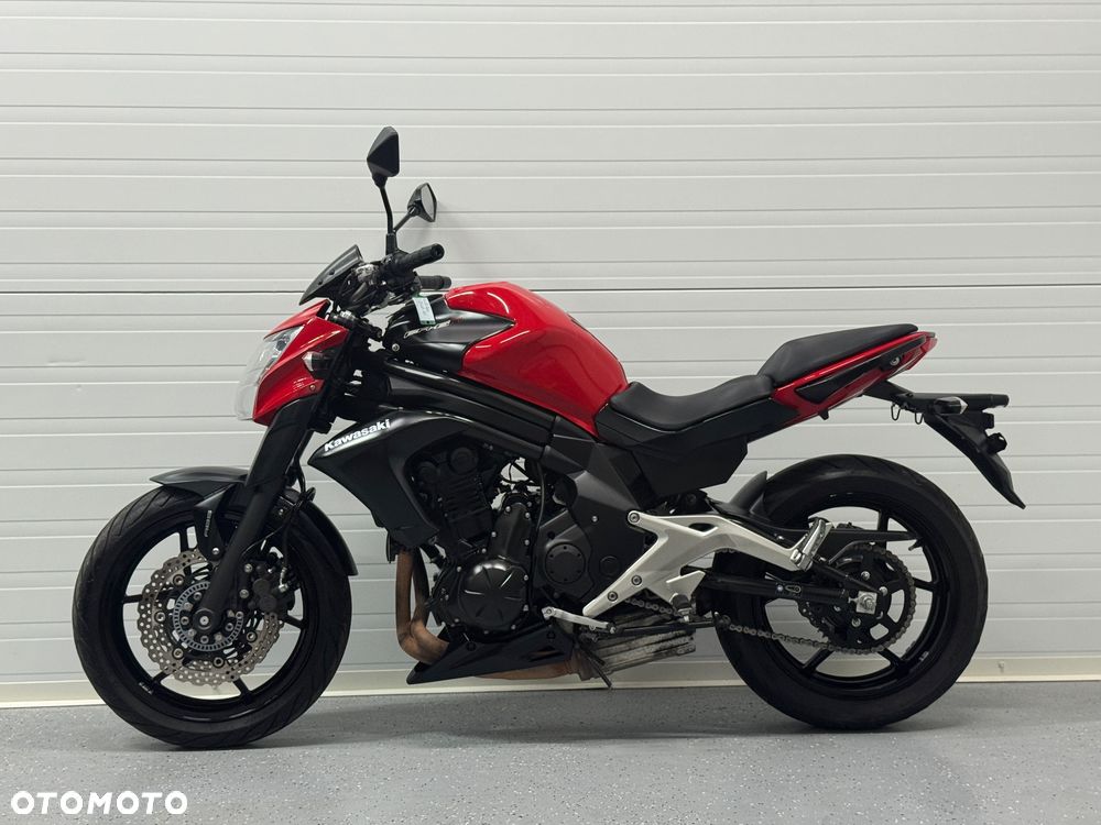 Kawasaki ER - 12