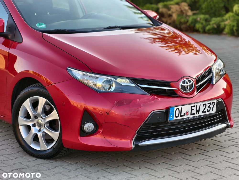 Toyota Auris 2.0 D-4D Executive - 34