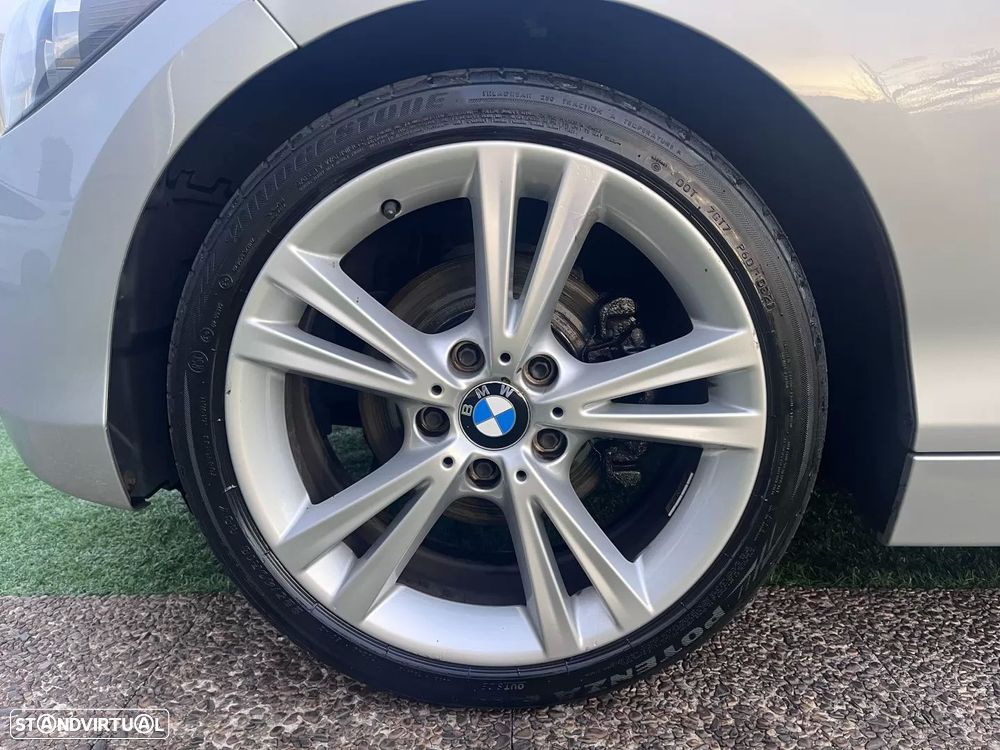 BMW 120 d Sport Line - 21