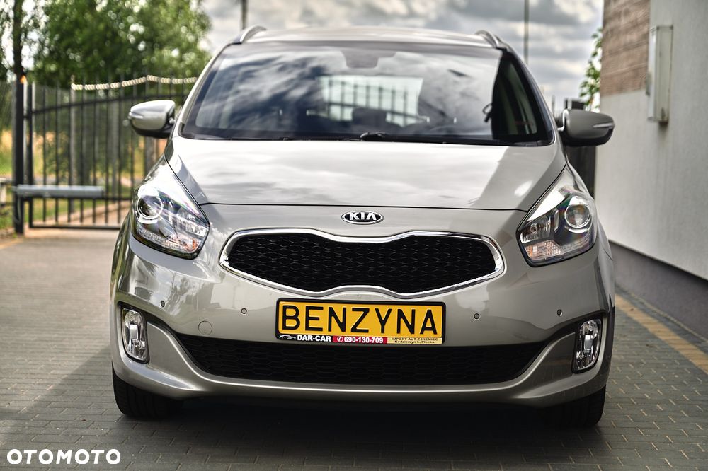 Kia Carens 1.6 GDI Attract - 38
