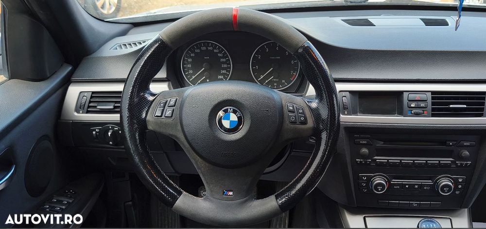 BMW Seria 3 325xi - 10