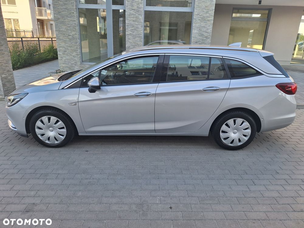 Opel Astra 1.4 Turbo Dynamic - 2