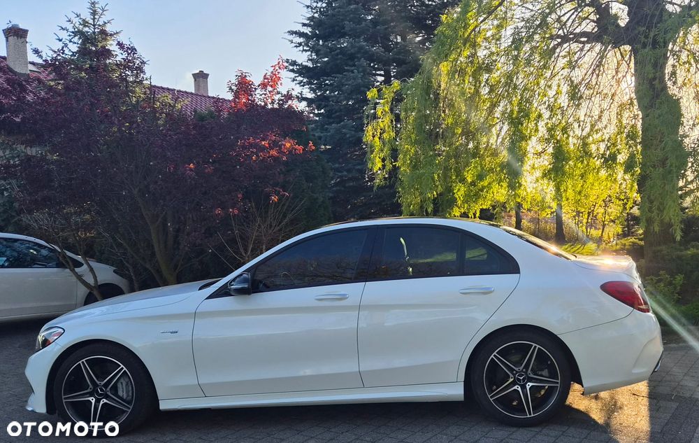 Mercedes-Benz Klasa C AMG 43 4Matic 9G-TRONIC - 11