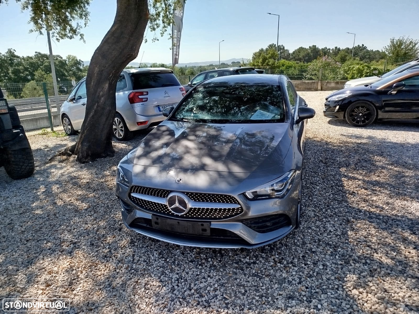 Mercedes-Benz CLA 250 e Shooting Brake AMG Line - 18