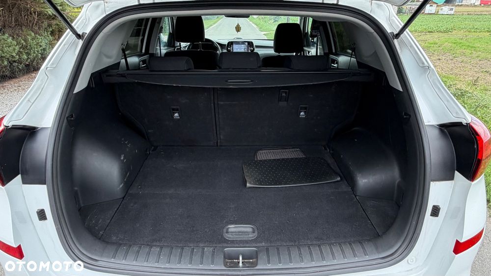 Hyundai Tucson - 16