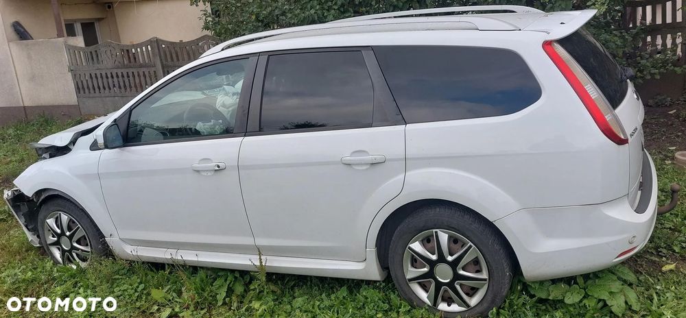 Ford Focus 1.6 TDCi Ambiente - 2