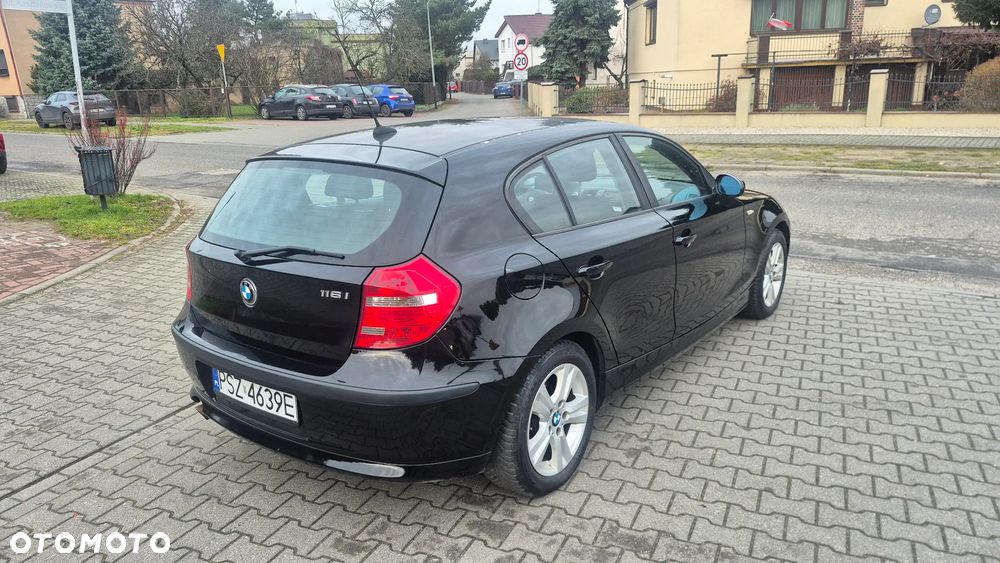 BMW Seria 1 - 19