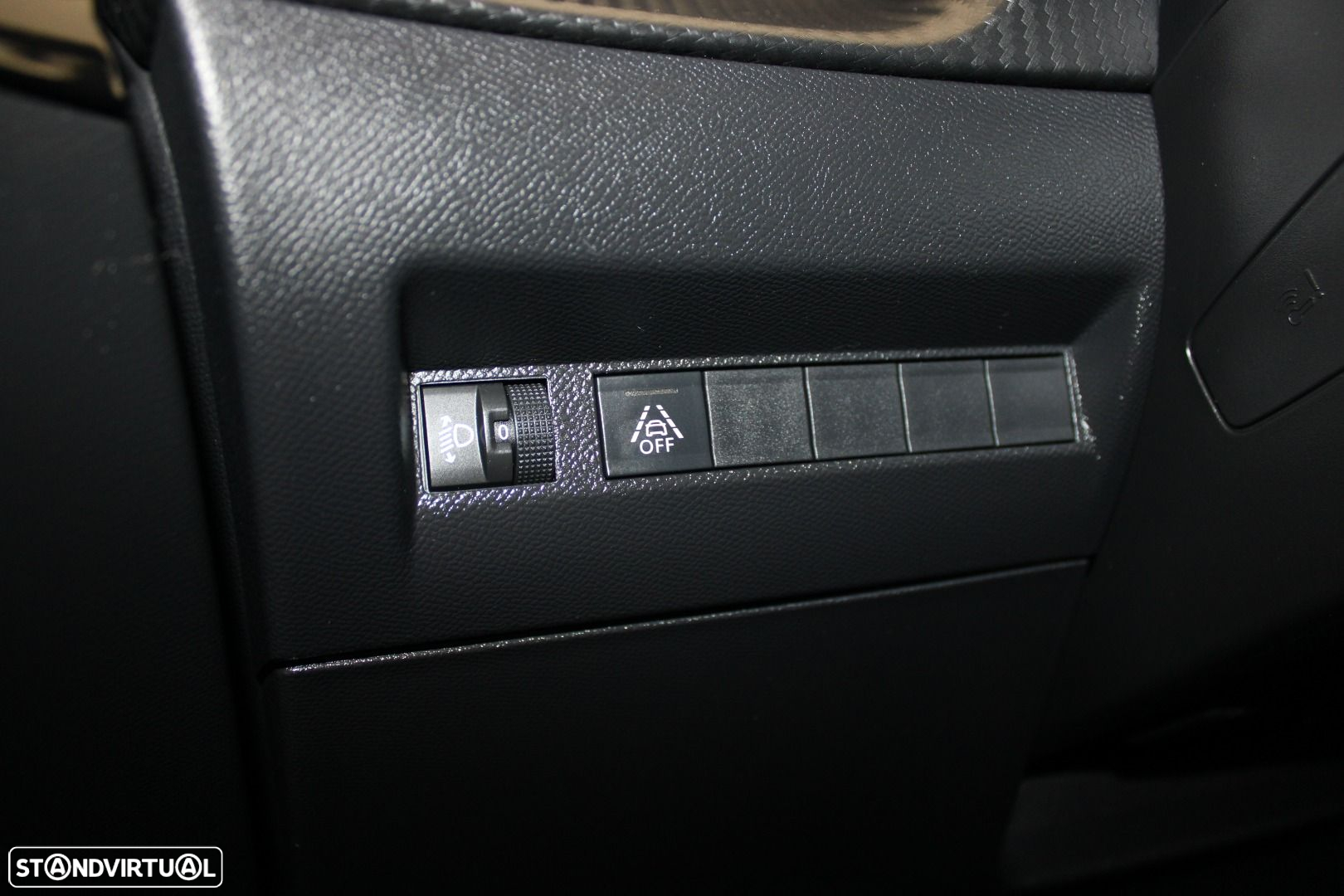 Peugeot e-208 50 kWh Style - 12