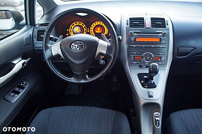 Toyota Auris 1.6 VVT-i Multimode Sol - 20