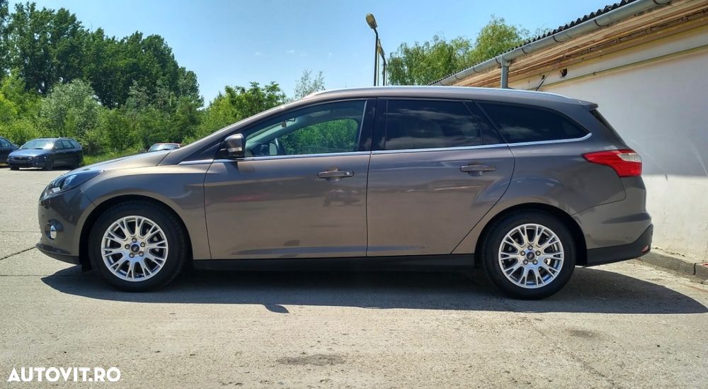 Ford Focus ver-1-6-tdci-dpf-start--stopp--system-titanium - 10