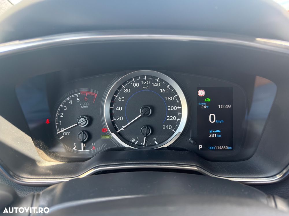Toyota Corolla 1.8 Business Edition - 18