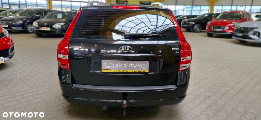 Kia Ceed Cee'd 1.6 Crdi Optimum + - 6