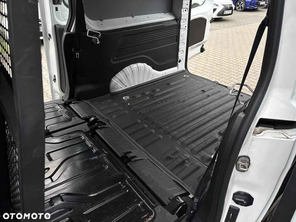 Toyota PROACE CITY - 27