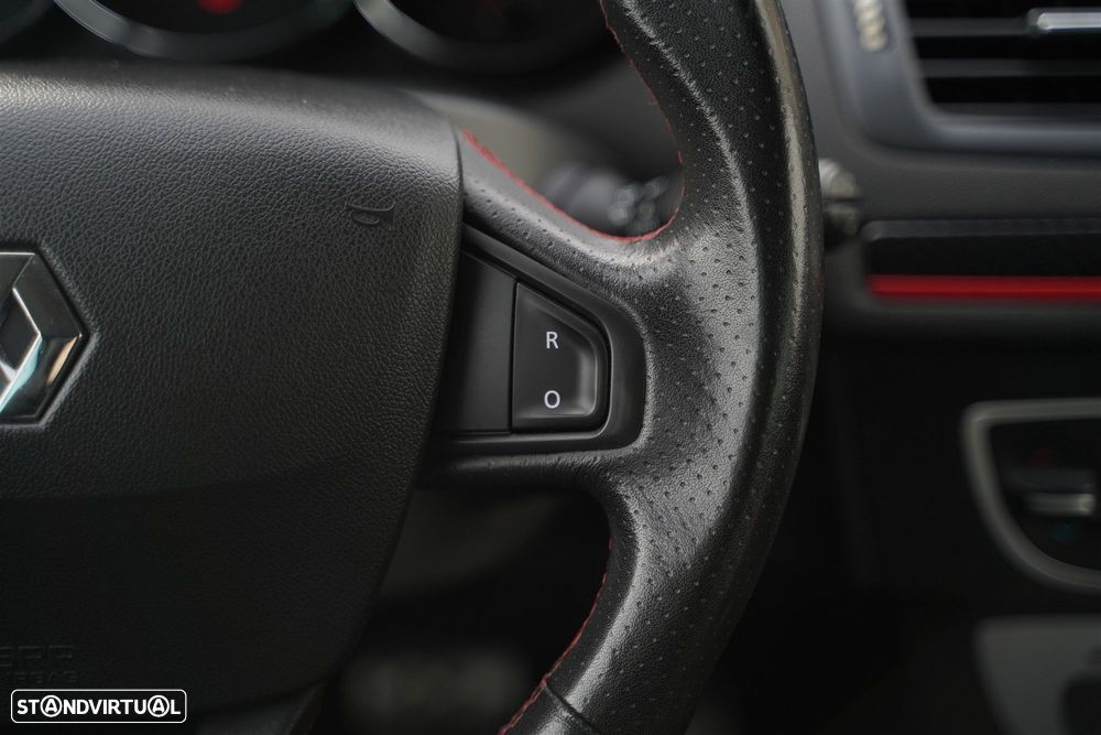 Renault Mégane Sport Tourer 1.5 dCi GT Line SS - 20