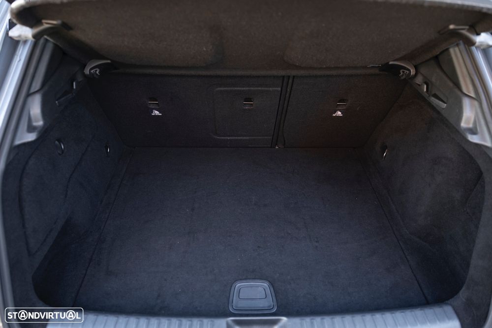 Mercedes-Benz GLA 220 d 4Matic 7G-DCT AMG Line - 16