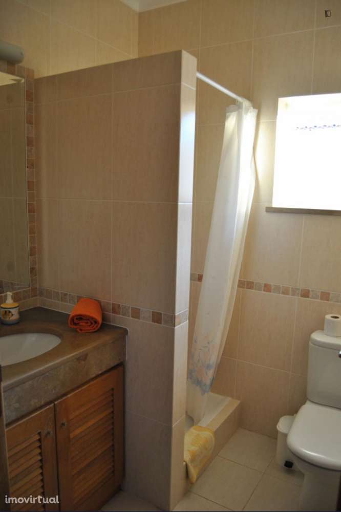 Casa com 3 quartos - localizado em Lagos - Grande imagem: 3/14