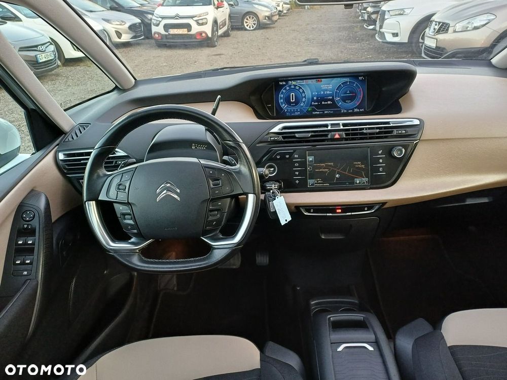 Citroën C4 Picasso 1.6 THP Intensive S&S EAT6 - 24