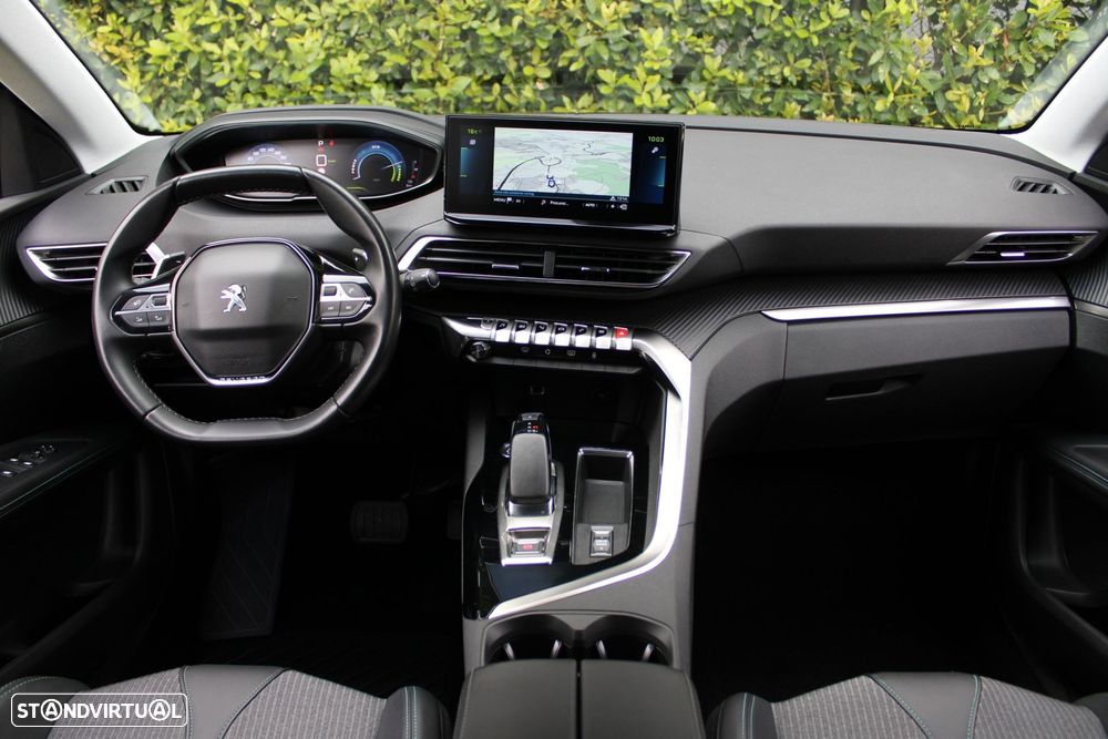 Peugeot 3008 1.6 Hybrid Allure e-EAT8 - 3