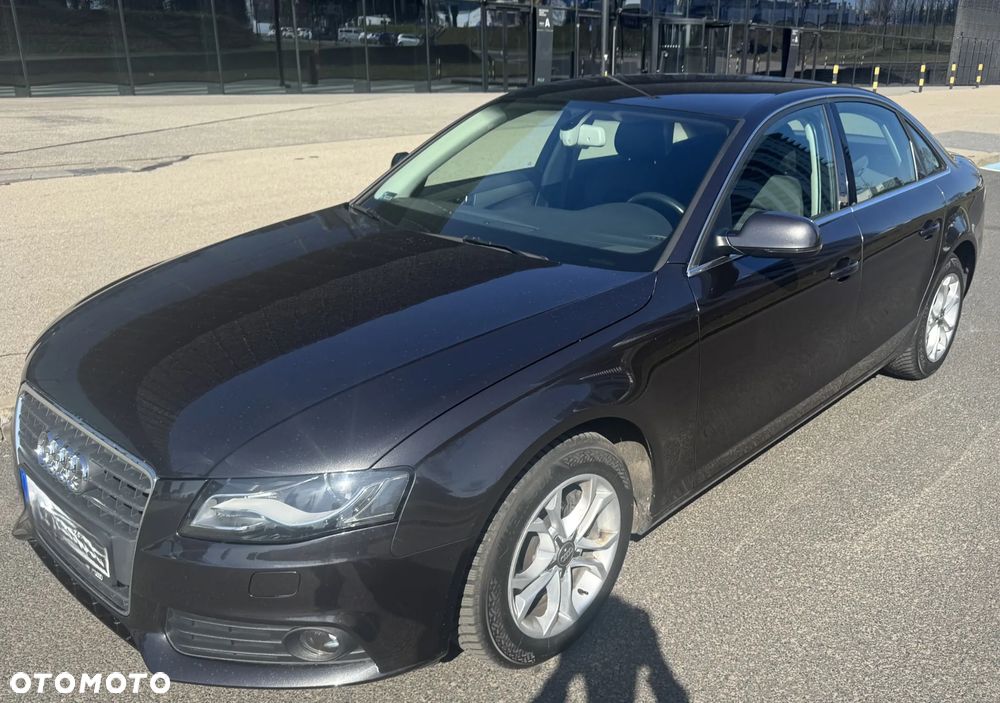 Audi A4 Limousine 2.0 TDI - 1