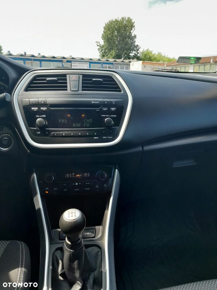 Suzuki SX4 1.6 Comfort 4WD - 10