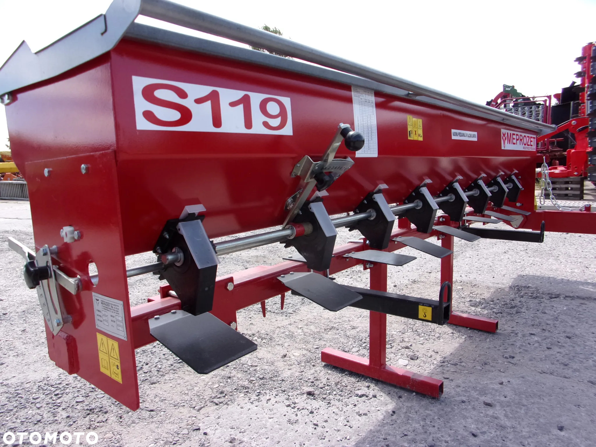 Meprozet Siewnik talerzowy, stopkowy-redlicowy, SR25/SRT25, SR27/SRT27, SR30/SRT30, S107, S107T, poplonów S119, nabudowany SNT30 agregat uprawowo siewny Euro-Masz, Akpil, Agro-Masz - 39