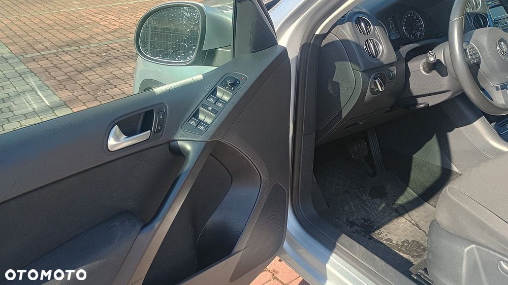 Volkswagen Tiguan 2.0 TSI 4Mot Track&Style DSG - 24