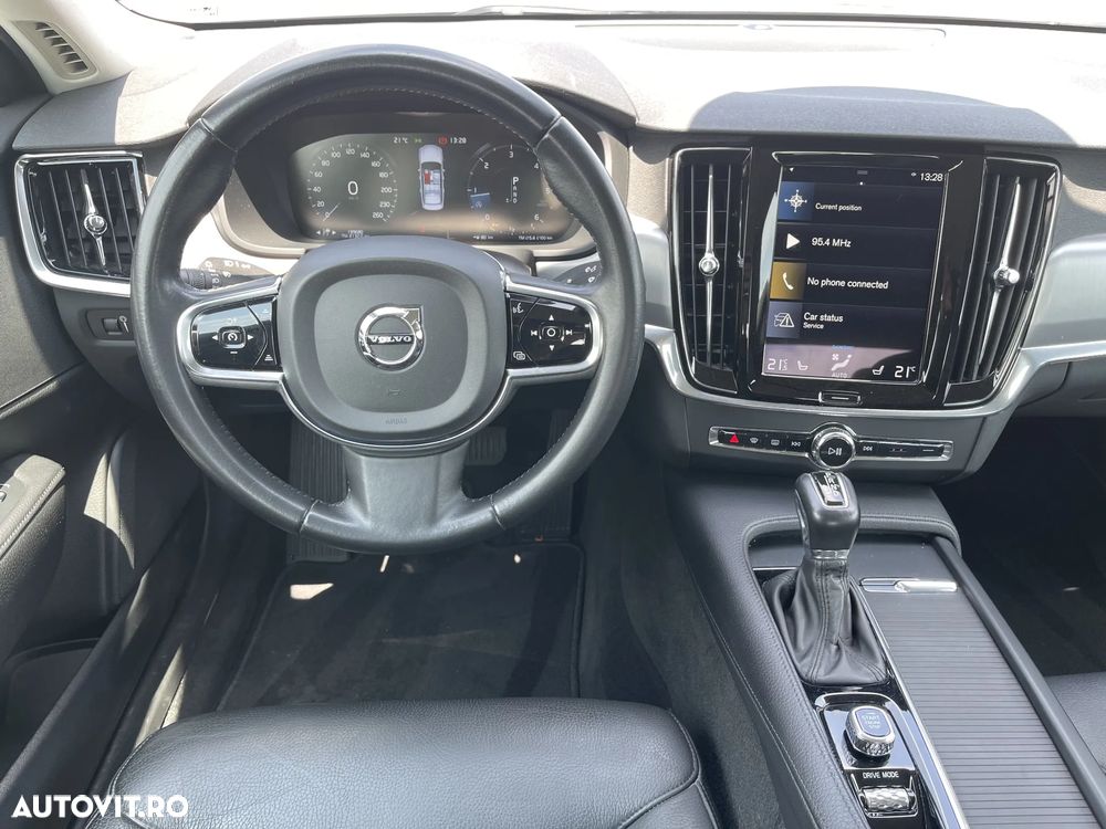 Volvo S90 - 26
