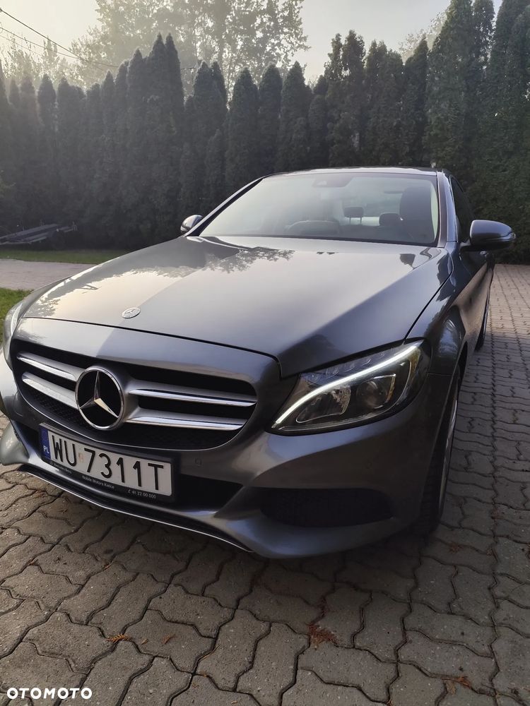 Mercedes-Benz C-Class 2016 photo 2