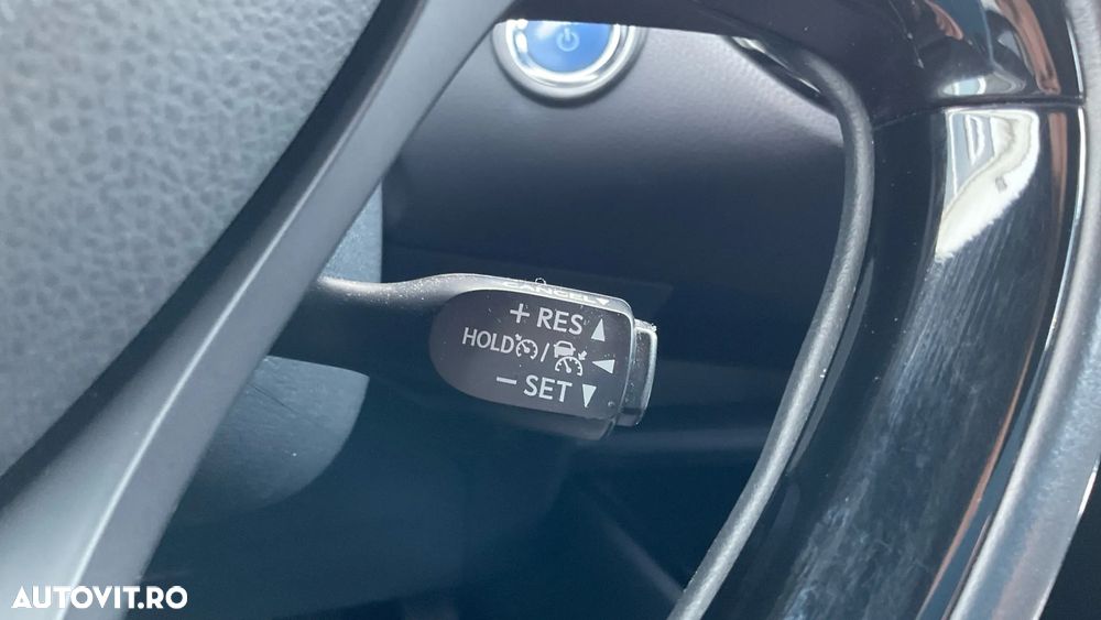 Toyota C-HR 2.0 HSD 184 CP 4x2 CVT C-ult Style bi-tone - 28