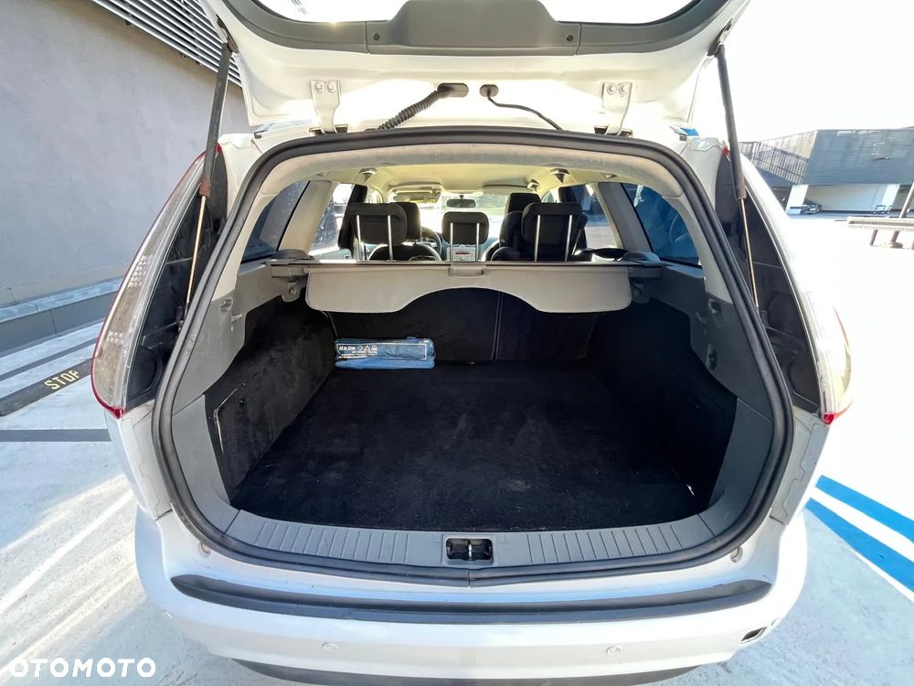Ford Focus 2.0 16V Fun - 32