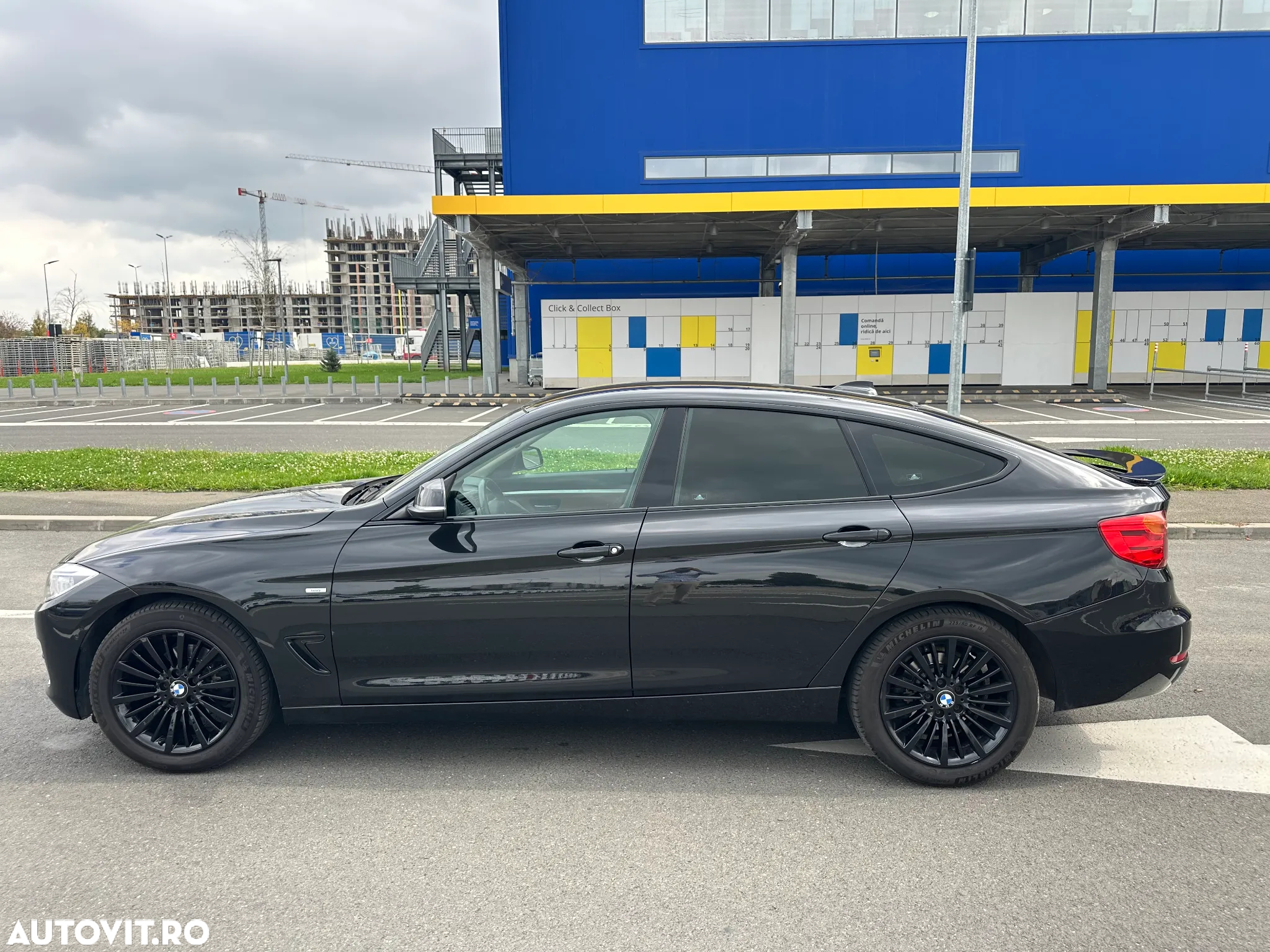 BMW Seria 3 318d - 3