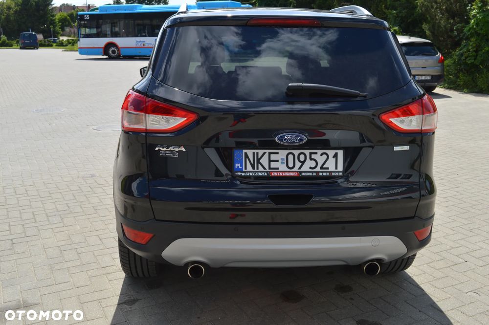 Ford Kuga 1.6 EcoBoost 2x4 Titanium - 9