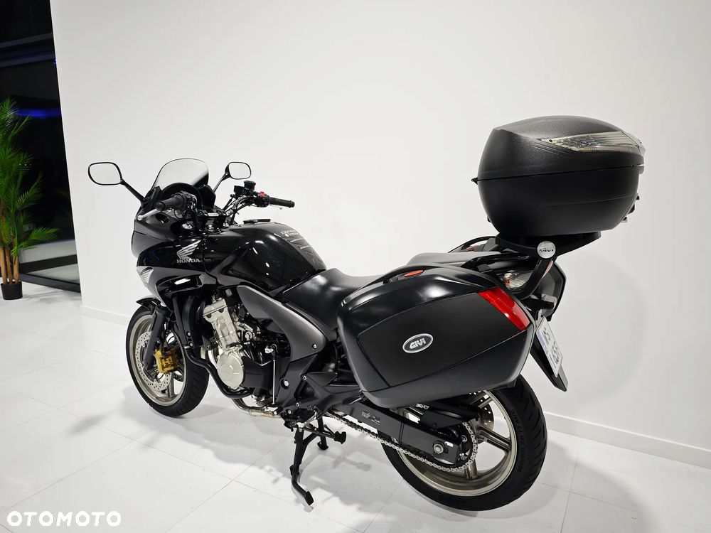 Honda CBF - 16