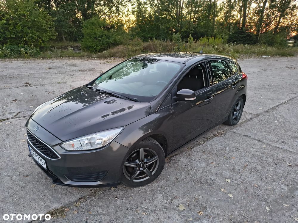 Ford Focus 1.6 Trend - 13