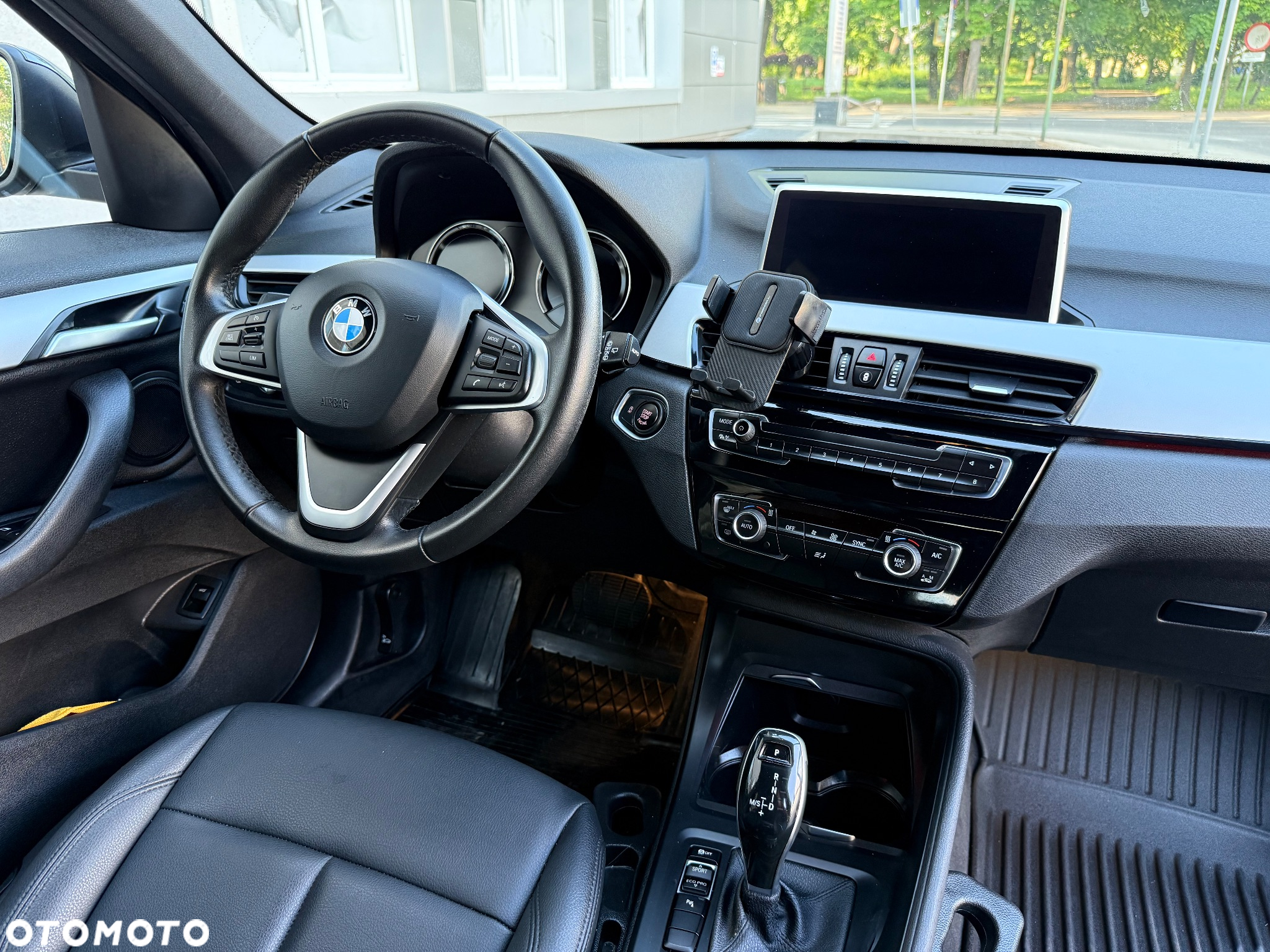 BMW X1 sDrive16d xLine - 14