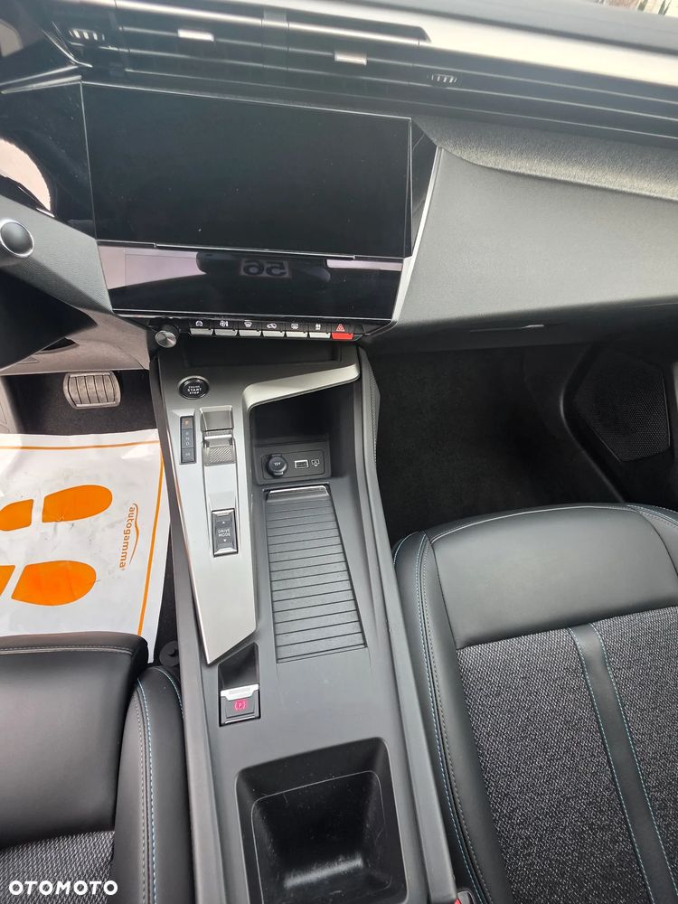 Peugeot 308 - 26