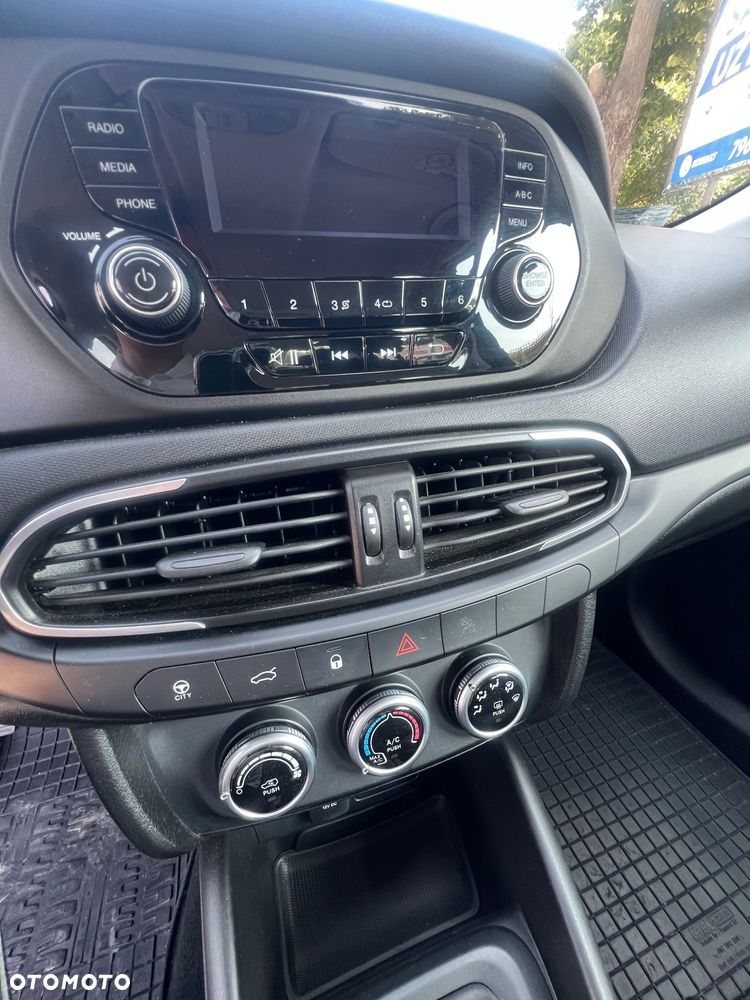 Fiat Tipo 1.4 Classic - 12