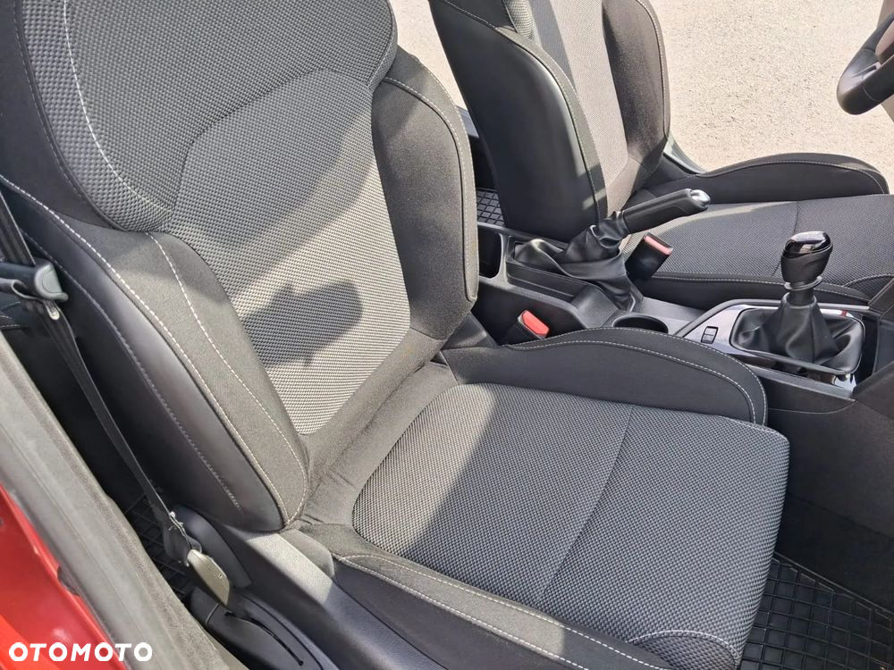 Renault Megane 1.3 TCe FAP Life - 33