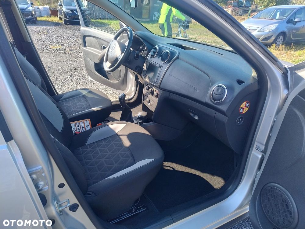 Dacia Sandero 0.9 TCe Laureate S&S - 10