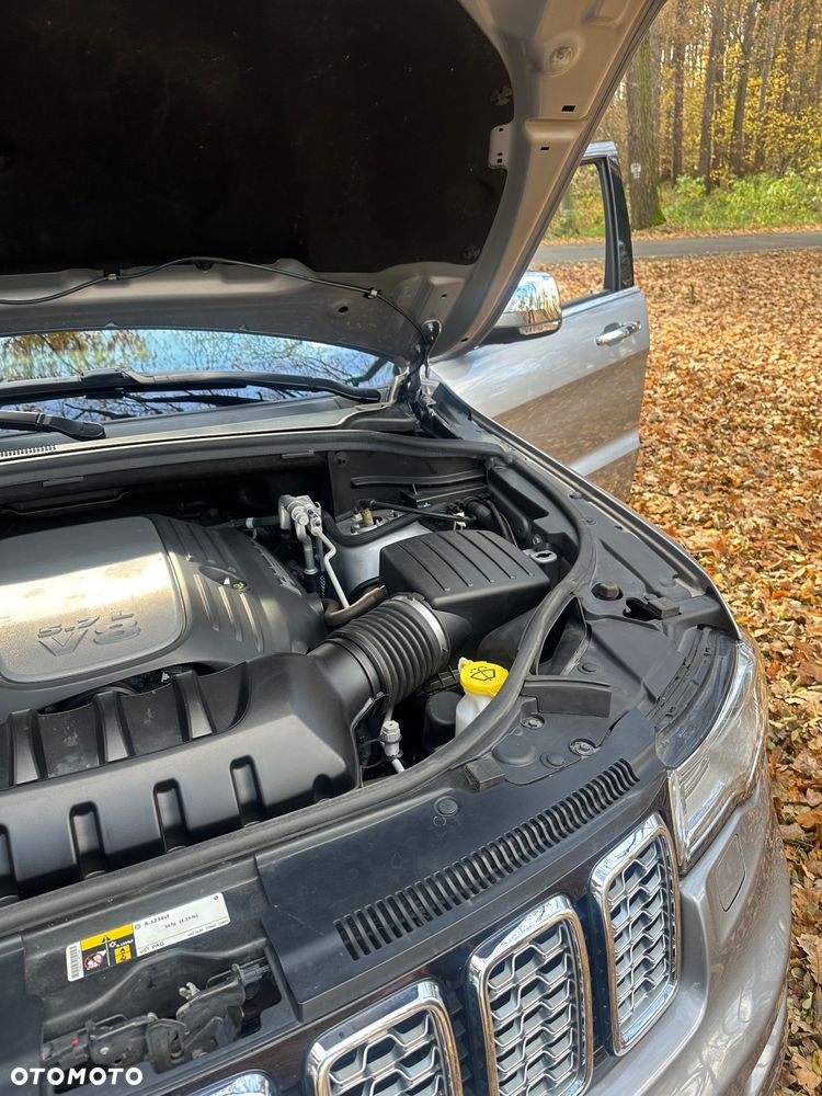 Jeep Grand Cherokee 5.7 V8 HEMI Summit - 11
