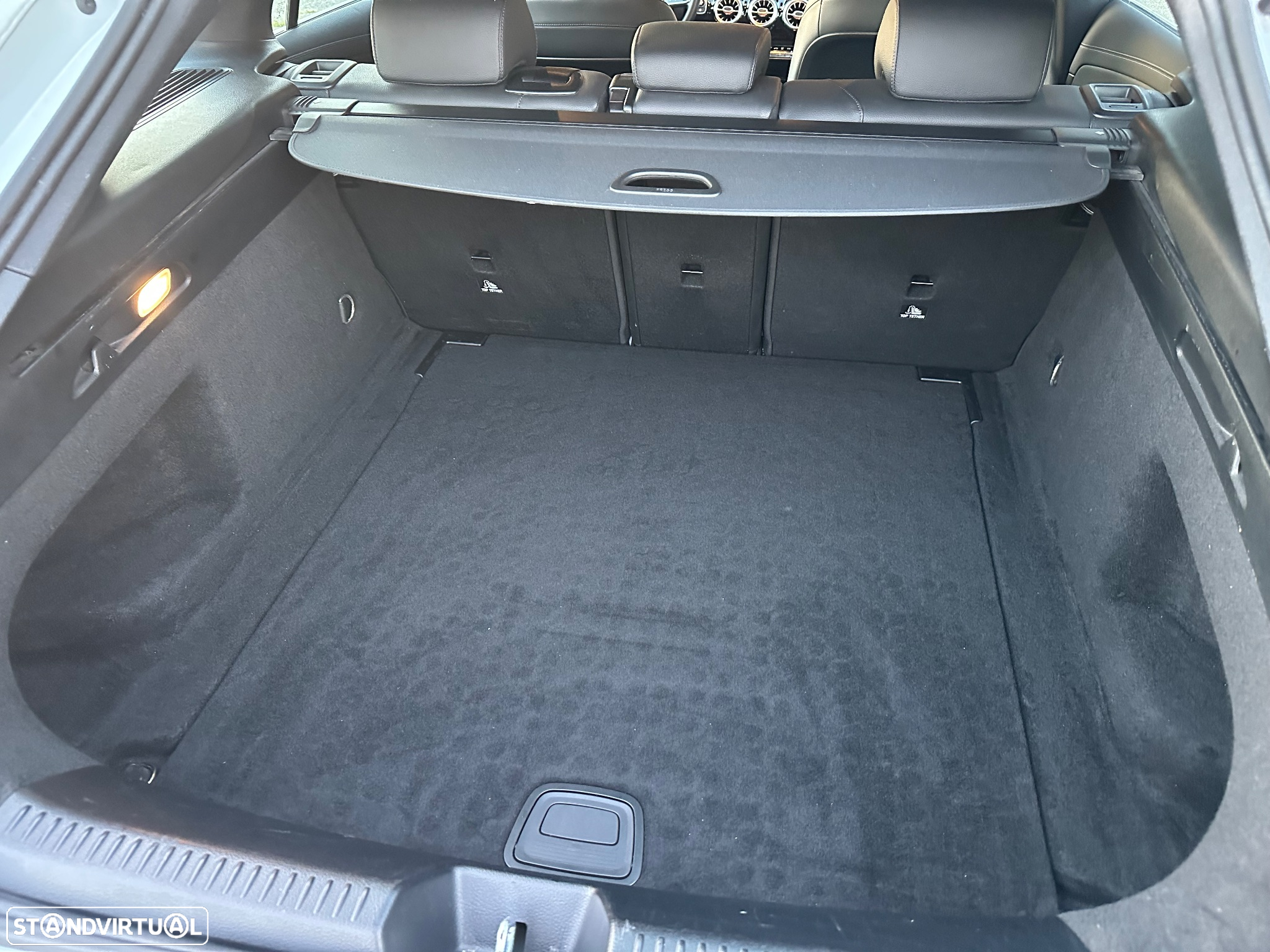 Mercedes-Benz CLA 180 d Shooting Brake Style Plus - 18