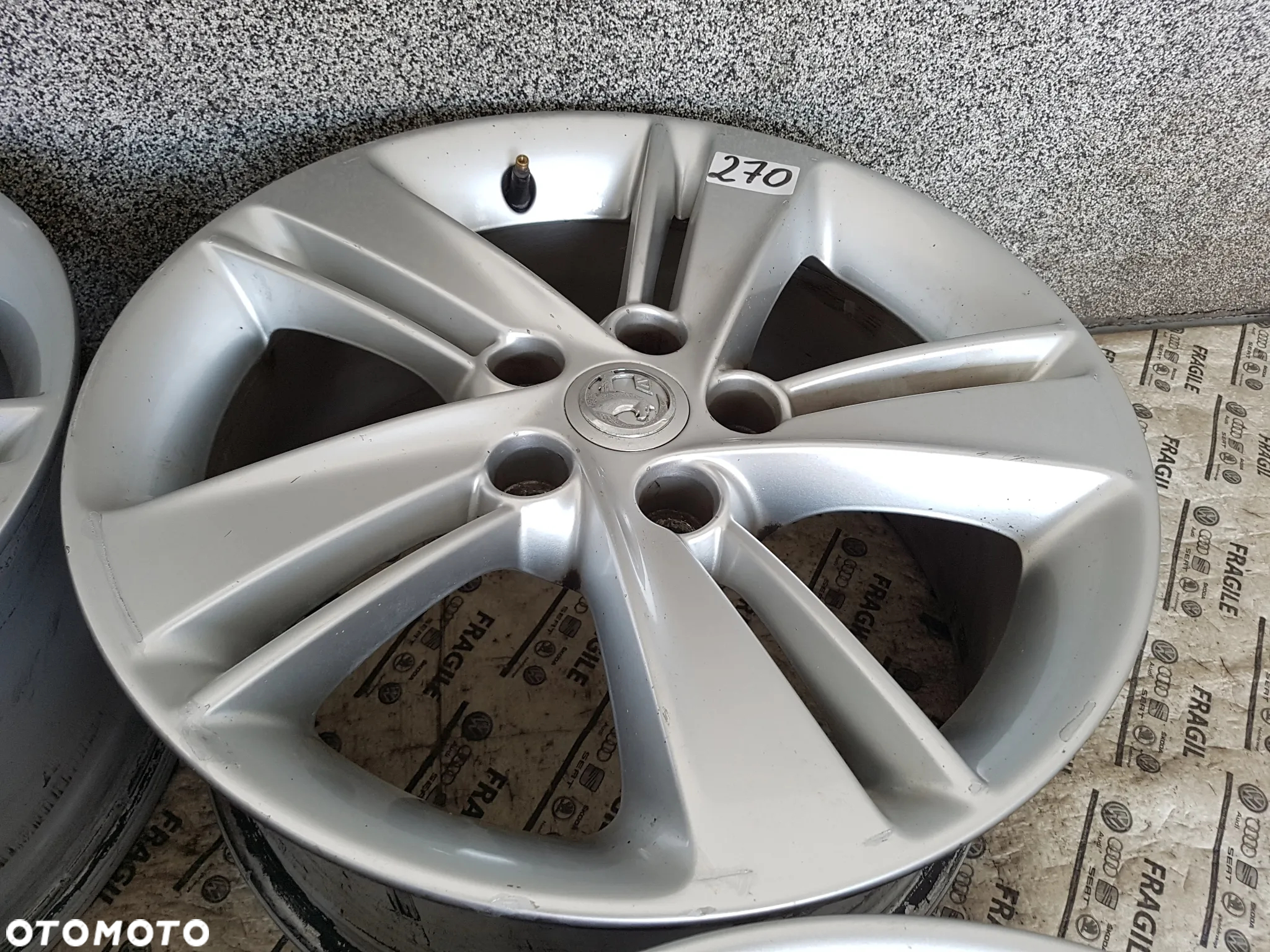 FELGI ALU ORYGINAŁ GM OPEL INSYGNIA B ASTRA J ZAFIRA C  7,5jx17  IS45 5x115 CZUJNIKI TPMS - 5