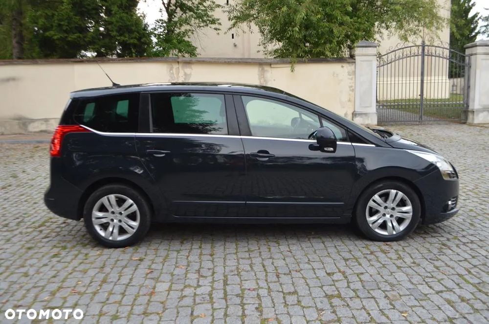 Peugeot 5008 HDI 160 Automatik Active - 10