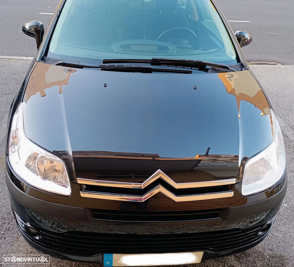 Citroën C4 1.6 HDi 110 VTR - 11
