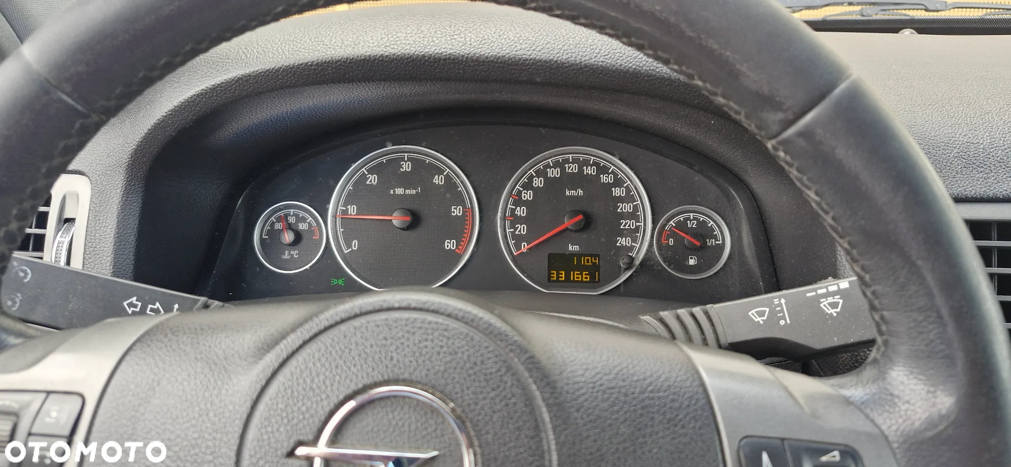 Opel Vectra 1.9 CDTI - 16