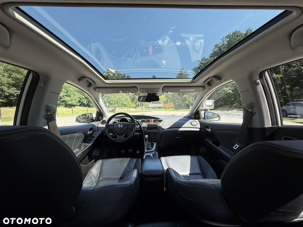 Honda Civic 1.8 Executive NAVI - 9