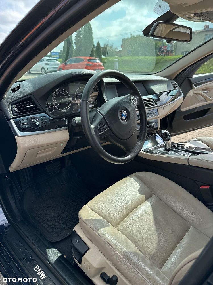 BMW Seria 5 520d - 11
